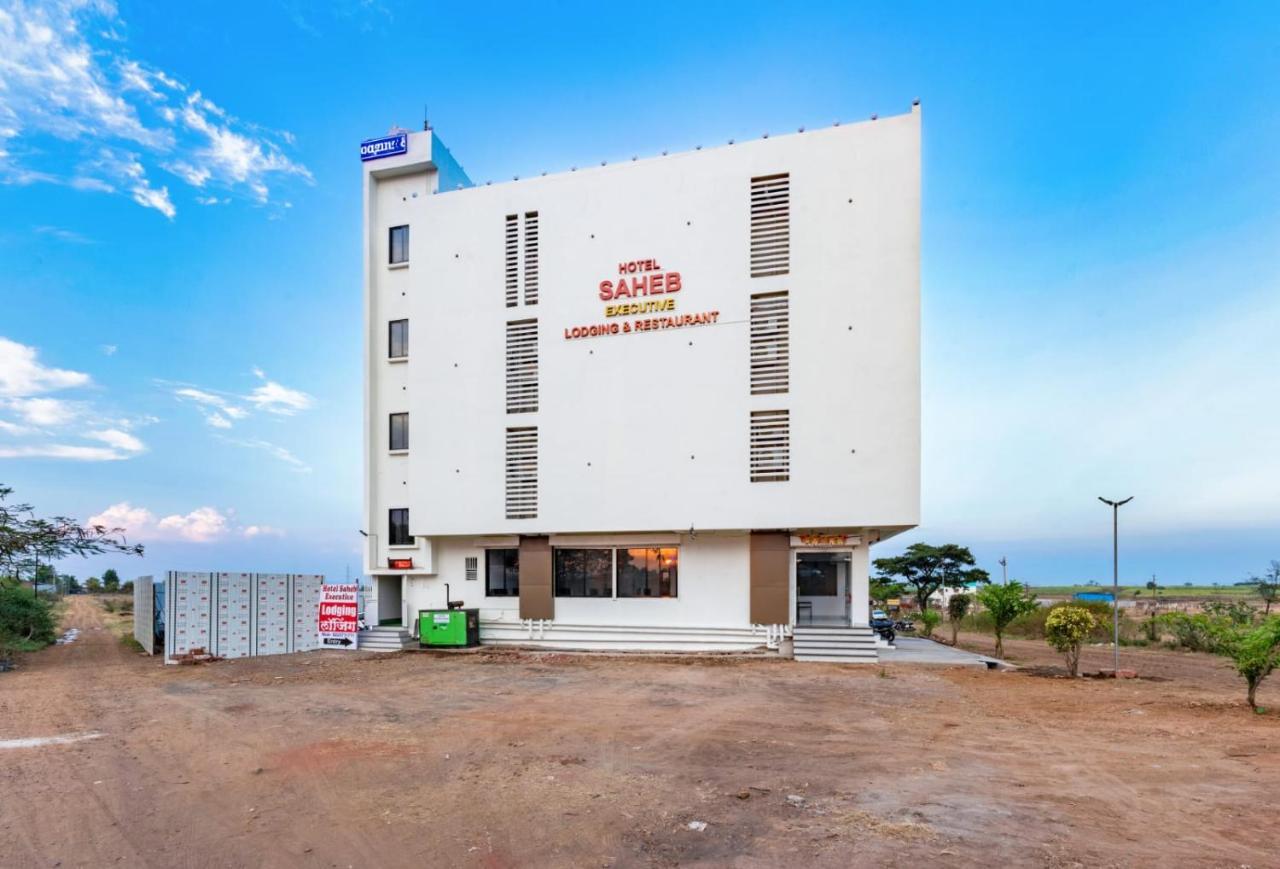 Hotel Saheb Kolhapur Ngoại thất bức ảnh
